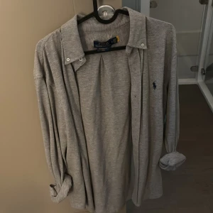 Ralph Lauren Featherweight Mesh Skjorta - Nypris: 1999, Nästan helt oanvänd skick: 9/10