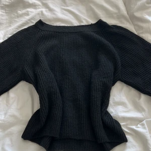 Stickad tröja - Oversized stickad tröja⭐️