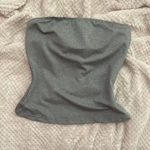 Grå tub top - Alldrig använt💕