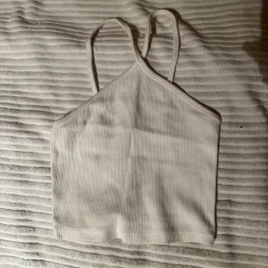 Crop top - Inte använt 