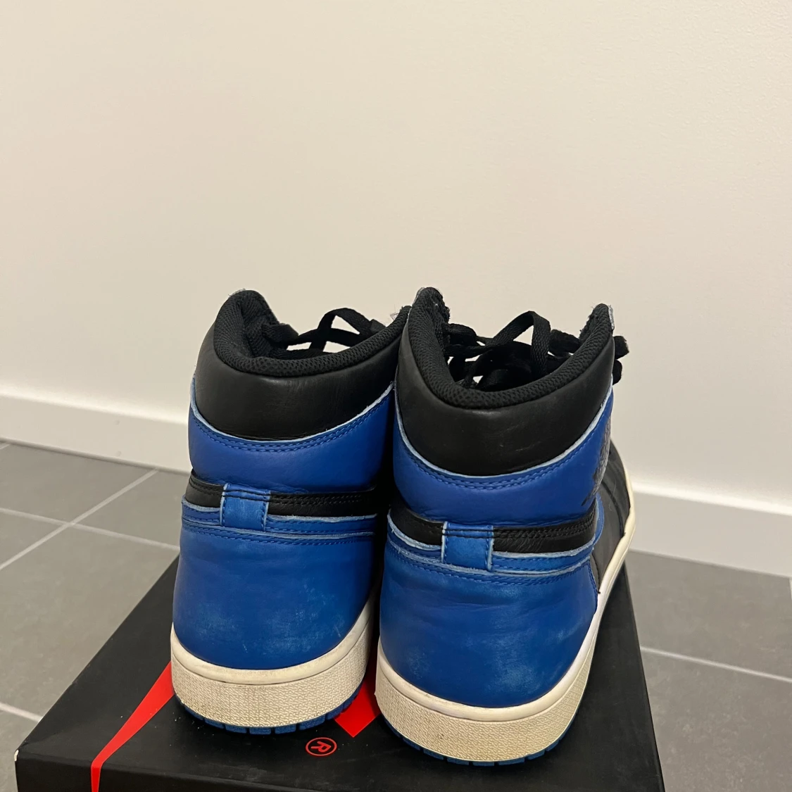 Jordan 1 Royal - 1