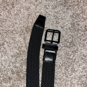 Svart flätat bälte - Helt nytt svart bälte