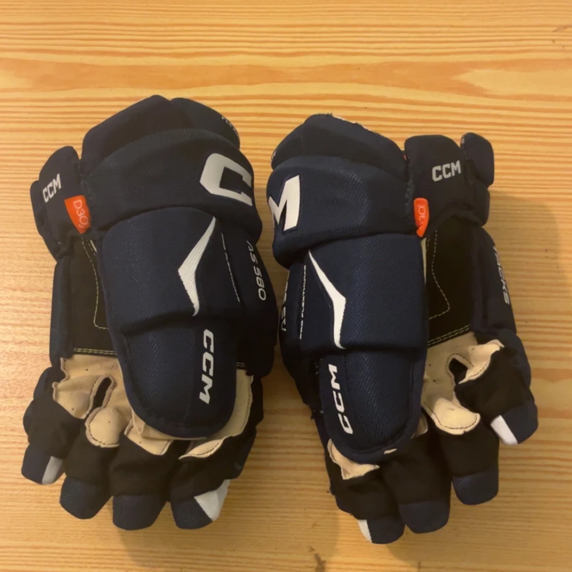 CCM AS 580 hockeyhandskar - 90