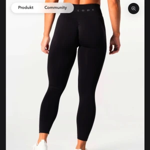 Svarta leggings från relode  - Svarta tights från relode i modellen Prime scrunch. Använda men i bra skick. . Strl s. 