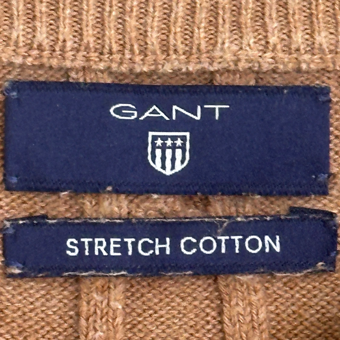 Brun/beige stickad tröja från GANT - 2