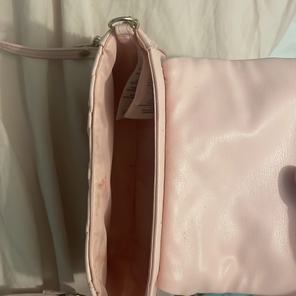 En rosa hand väska - 92