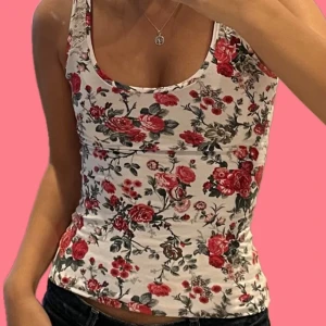 Linne - Blommigtopp 🌹