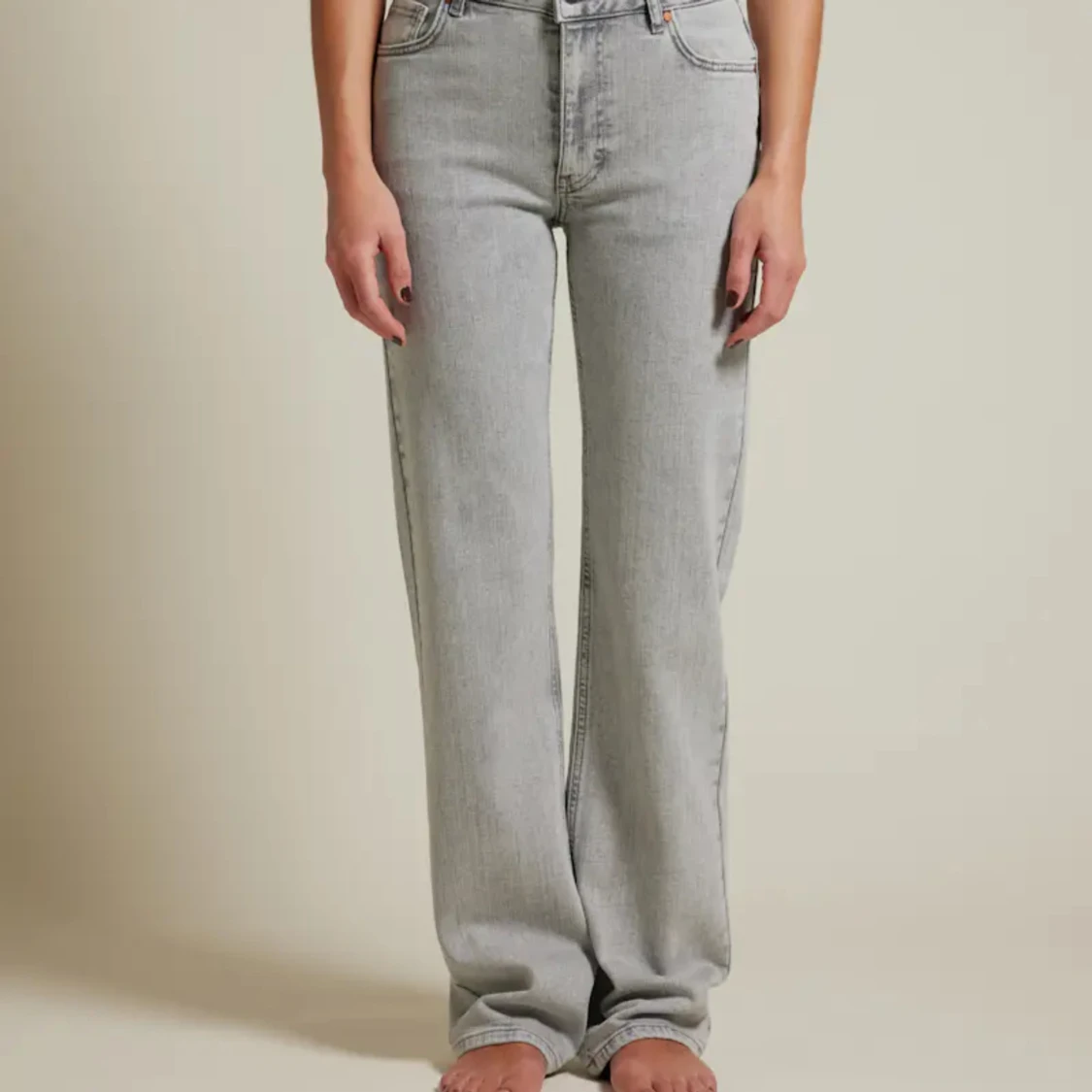 bikbok midwaist jeans