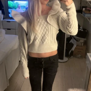 Super söt stickad tröja💗 - Såååå himla himla söt stickad tröja som passar till massor olika tillfällen💗✌️✌️😍😍