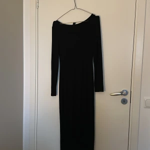 Klänning - Aldrig använt , bra sick Storlek : S