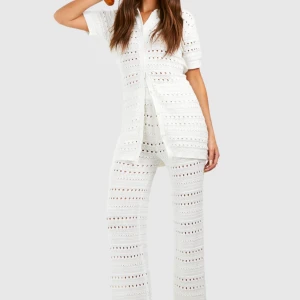 Set  - Stickad sett som är nu till salu eftersom det aldrig har kommit till användning. Skriv privat för fler bilder🩷