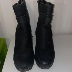 Ecco st.38 - Varmfodrade Ecco stövletter st.38