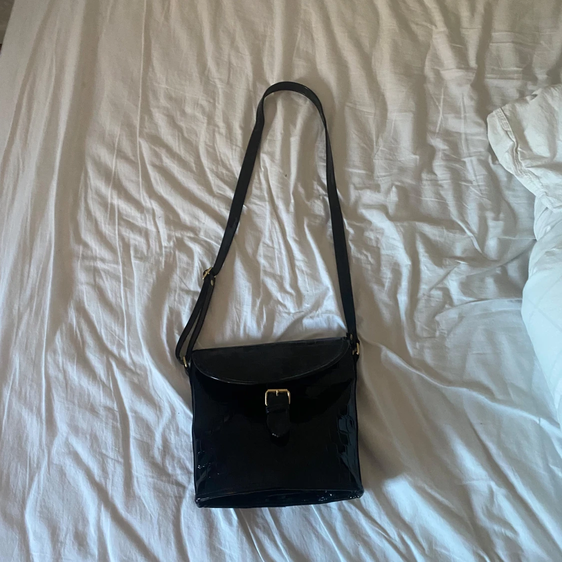 Svart axelväska - 93