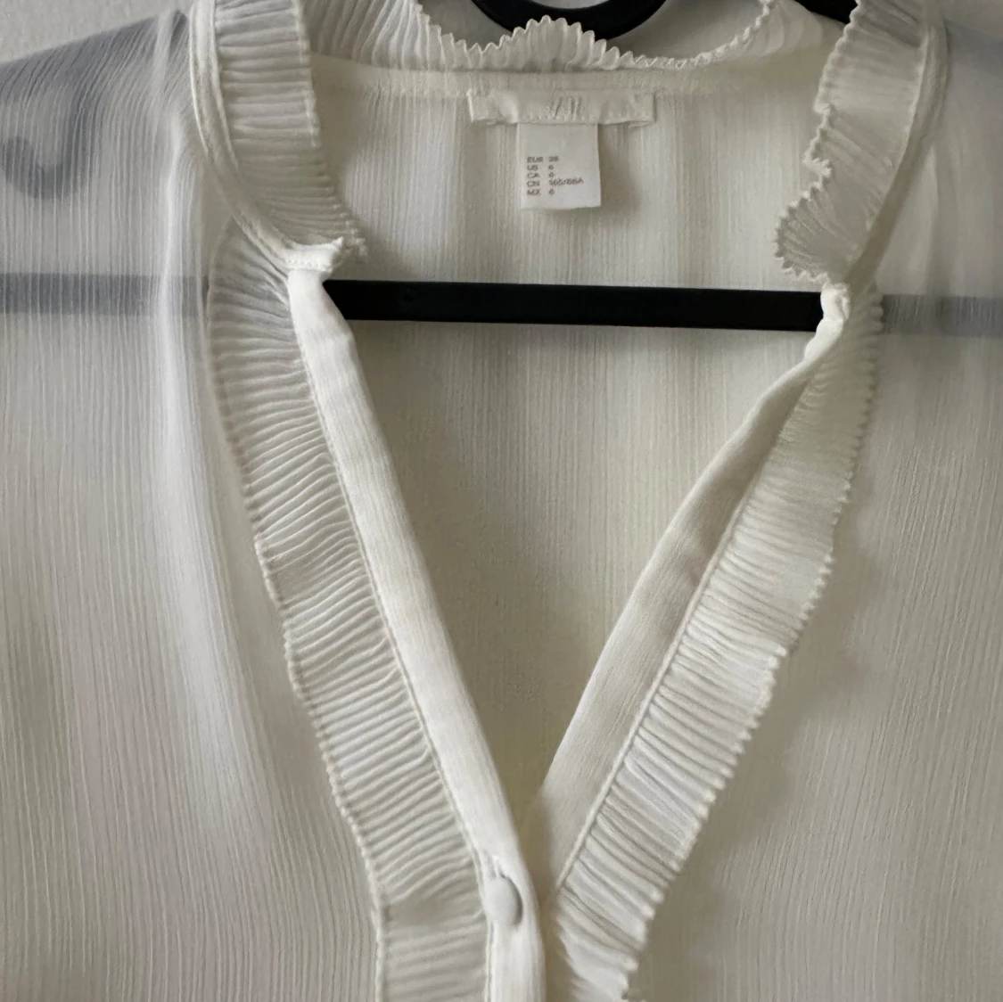 Vit bluse från h&m  - 91