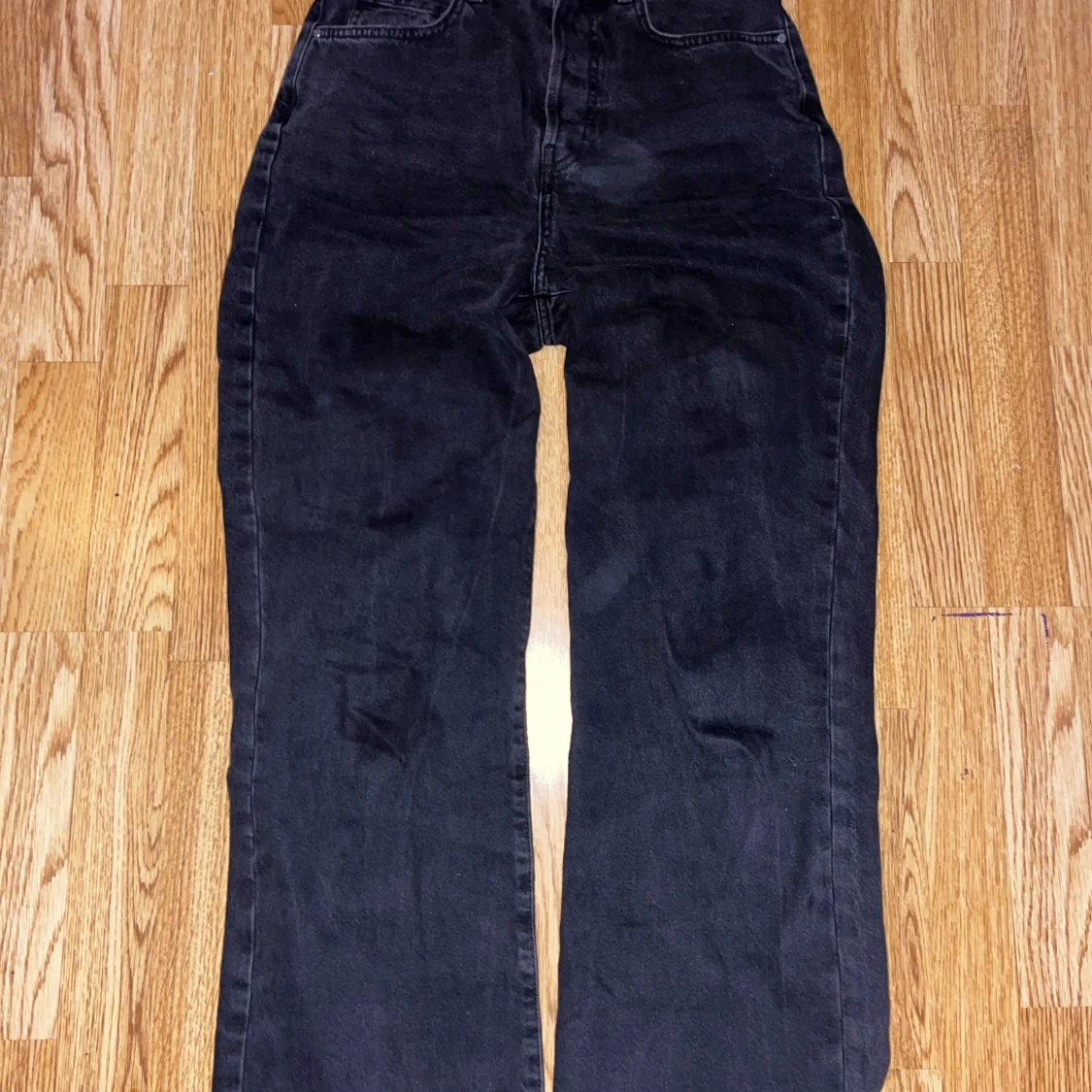 Svarta jeans med bred passform - 90