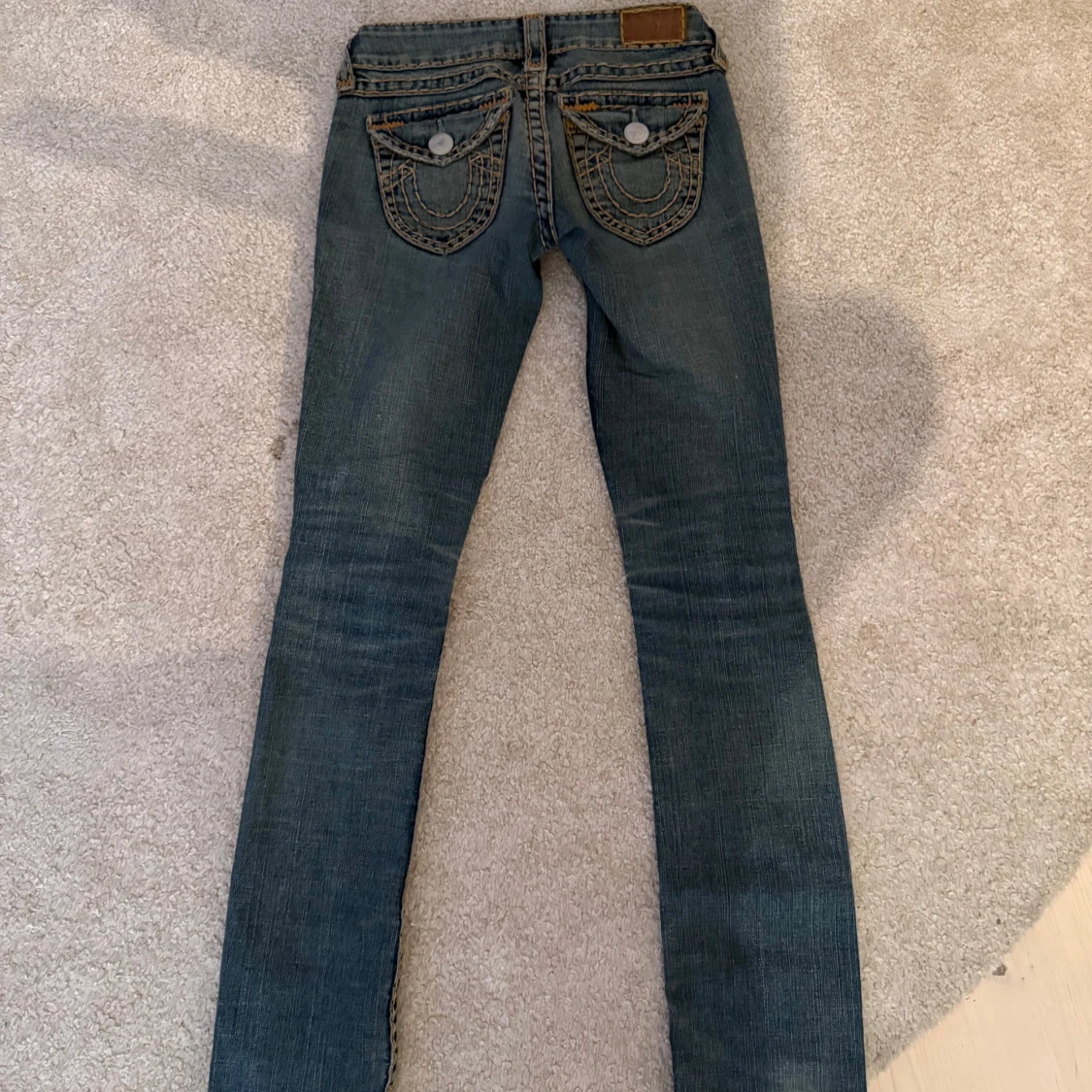 Blå jeans från True Religion - 92