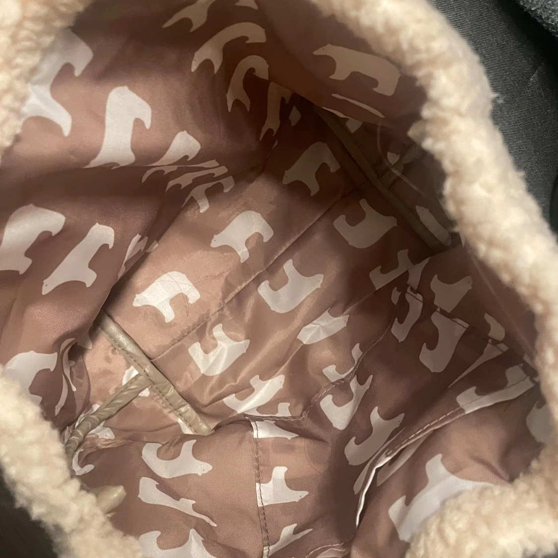 Beige handväska från Kippis - 90