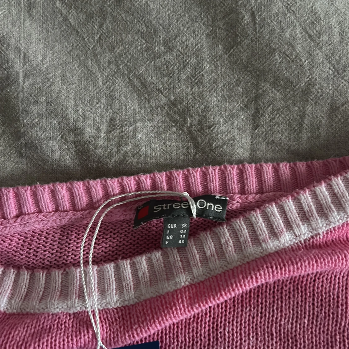 Rosa tröja från Street One - 90