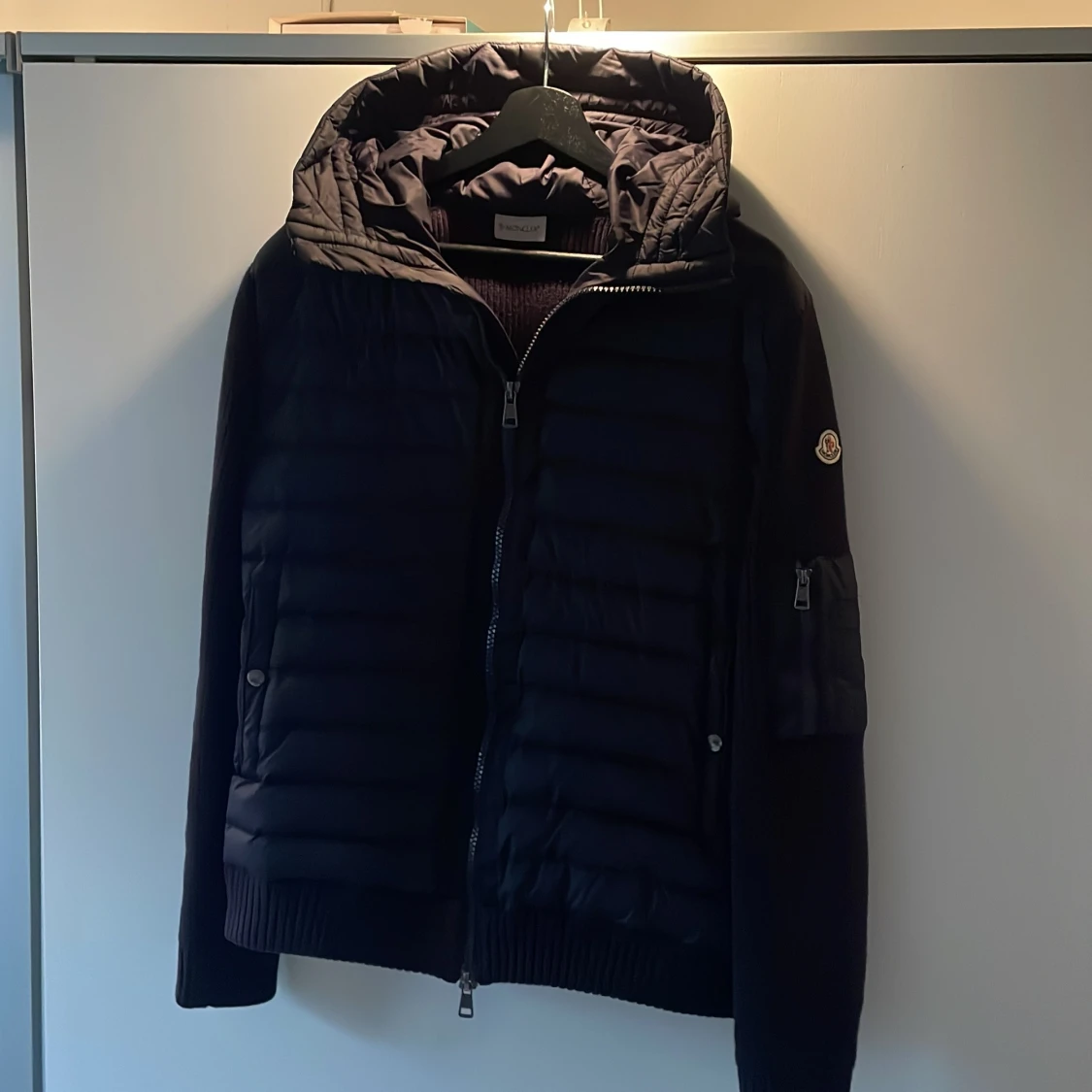 Mörkblå cardigan från Moncler - 90