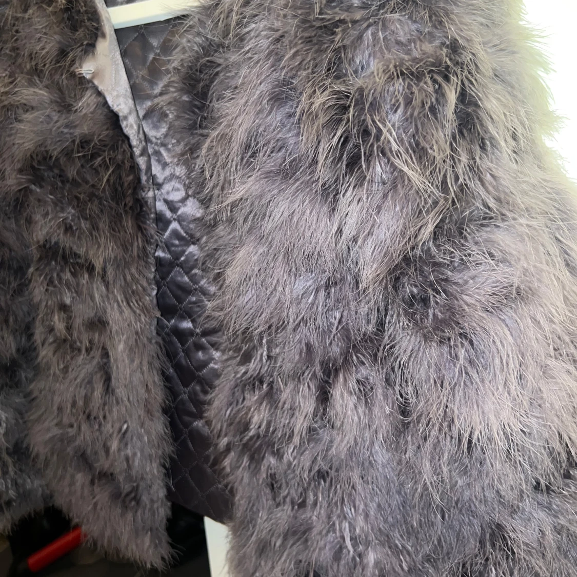 Grå pälsjacka från DM - 90