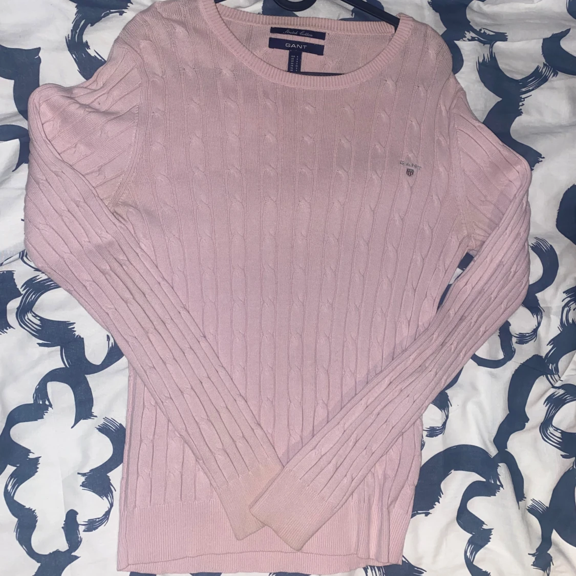 Rosa stickad tröja från GANT - 2
