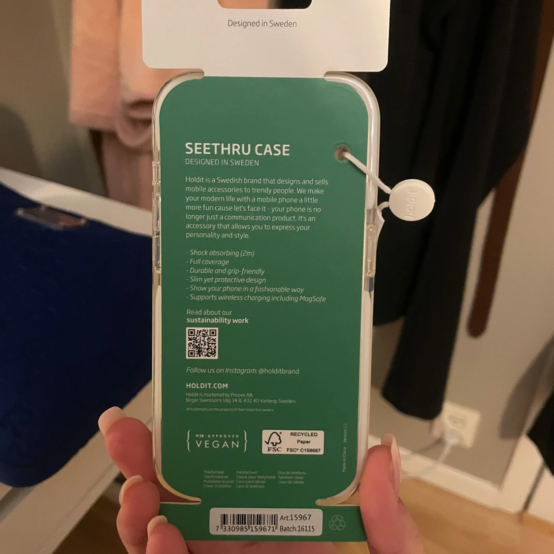 Transparent mobilskal för iPhone 15 Pro från Holdit - 1