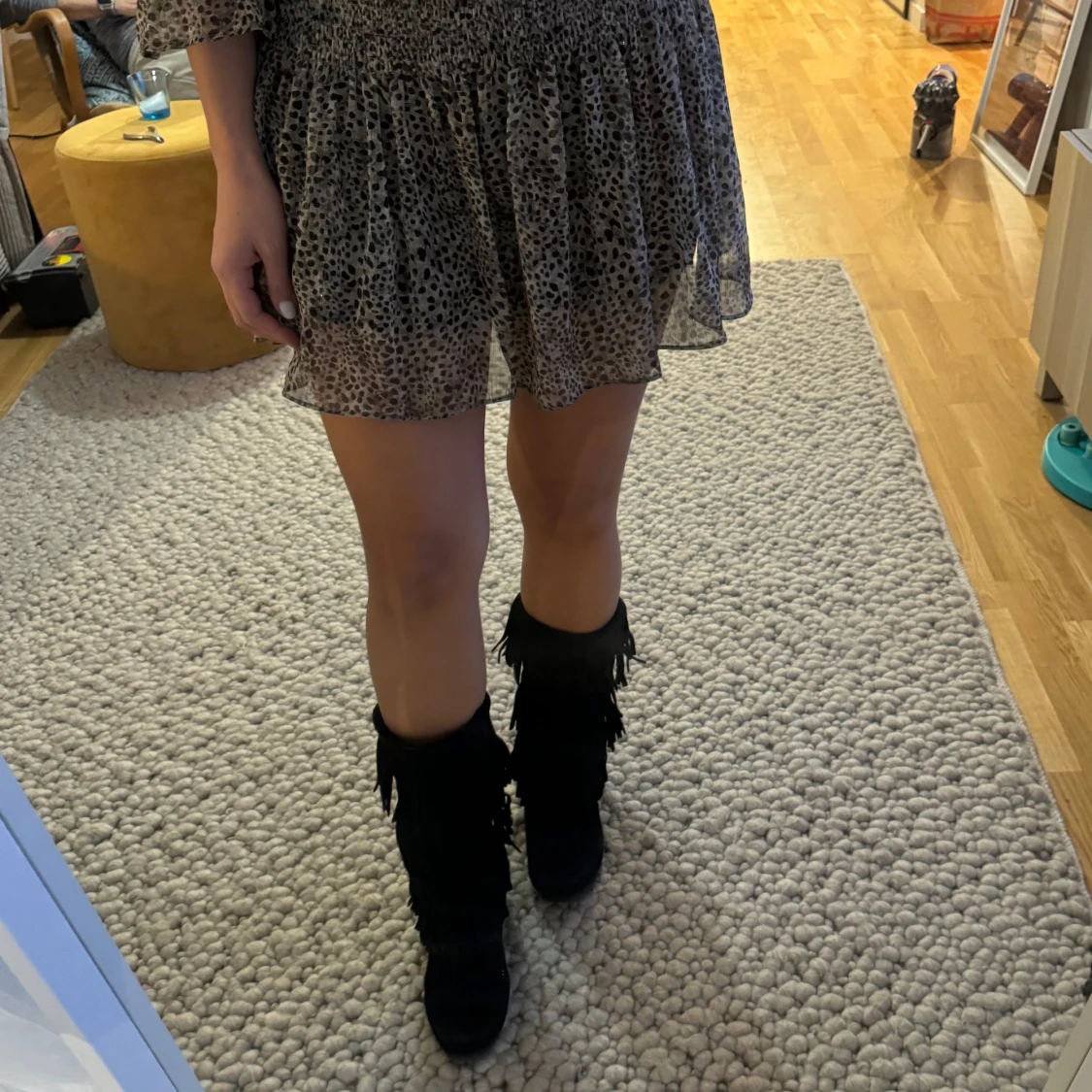 Minnetonka boots - 1