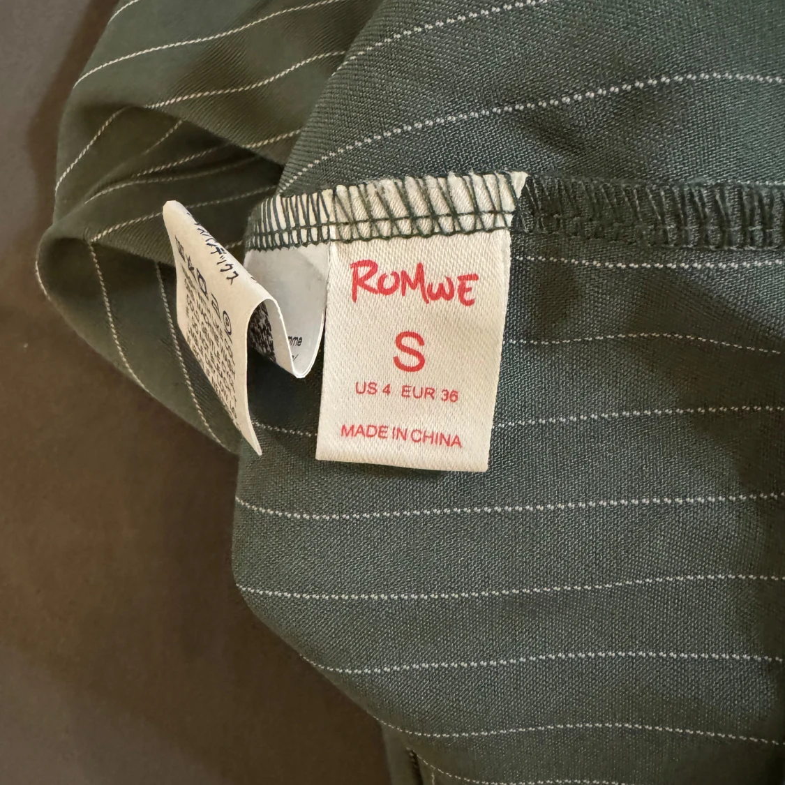 kostymbyxor med bälte - 4