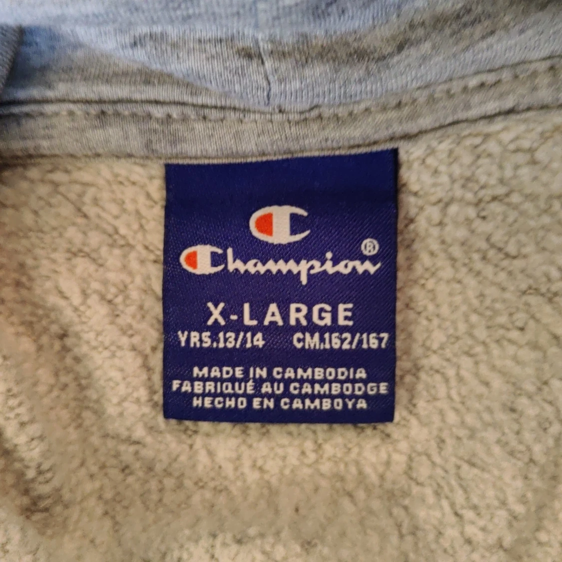 Grå hoodie från Champion - 92