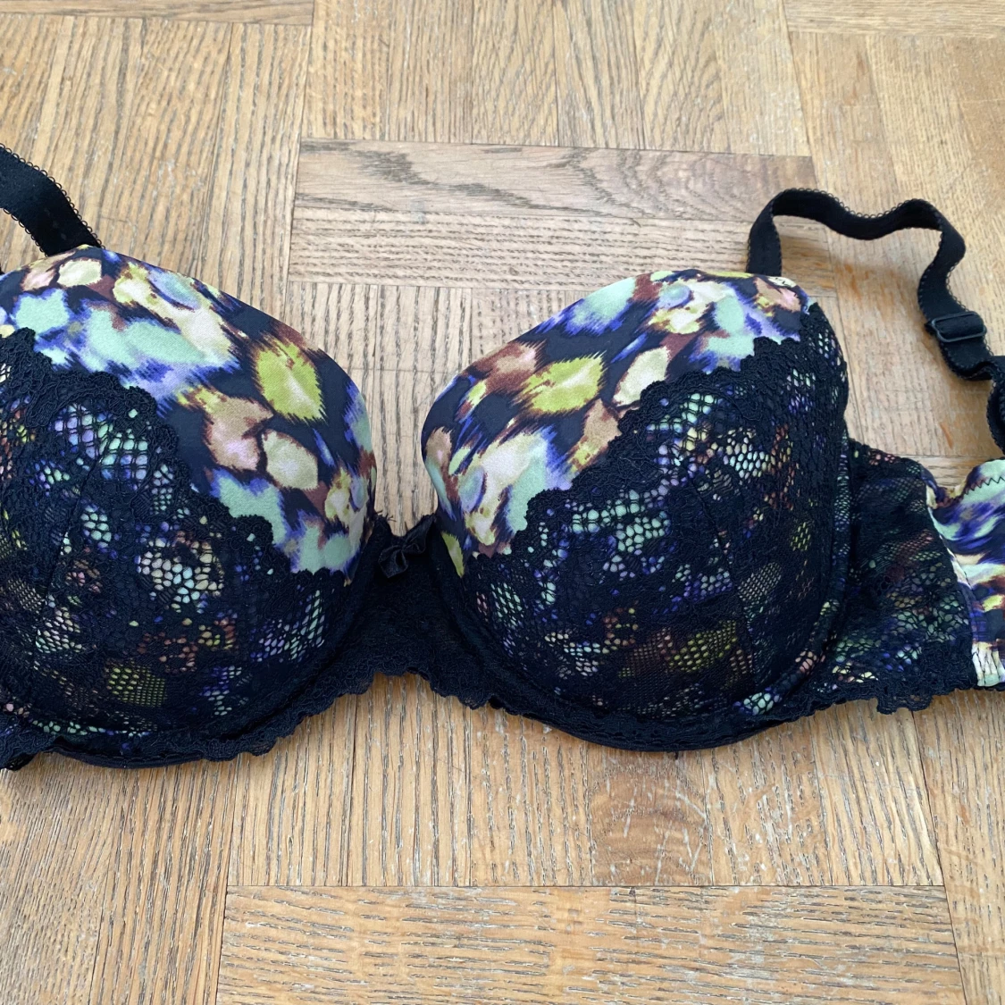 Mönstrad bh från Scarlett