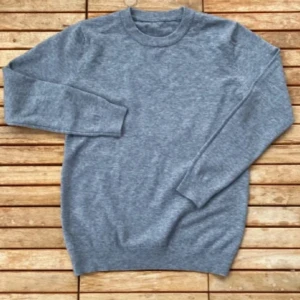 Kashmir tröja - Kashmir Tröja | Skick: Helt Ny | Storlek: S | Hör av er vid minsta lilla intresse eller fundering | 