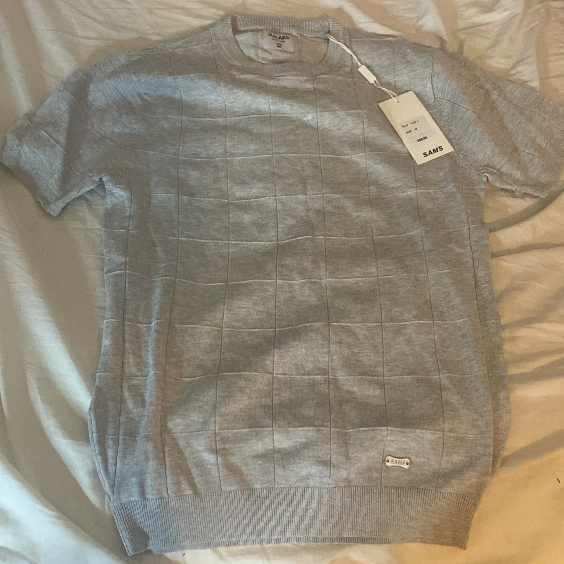 Grå kortärmad tröja från SAMS