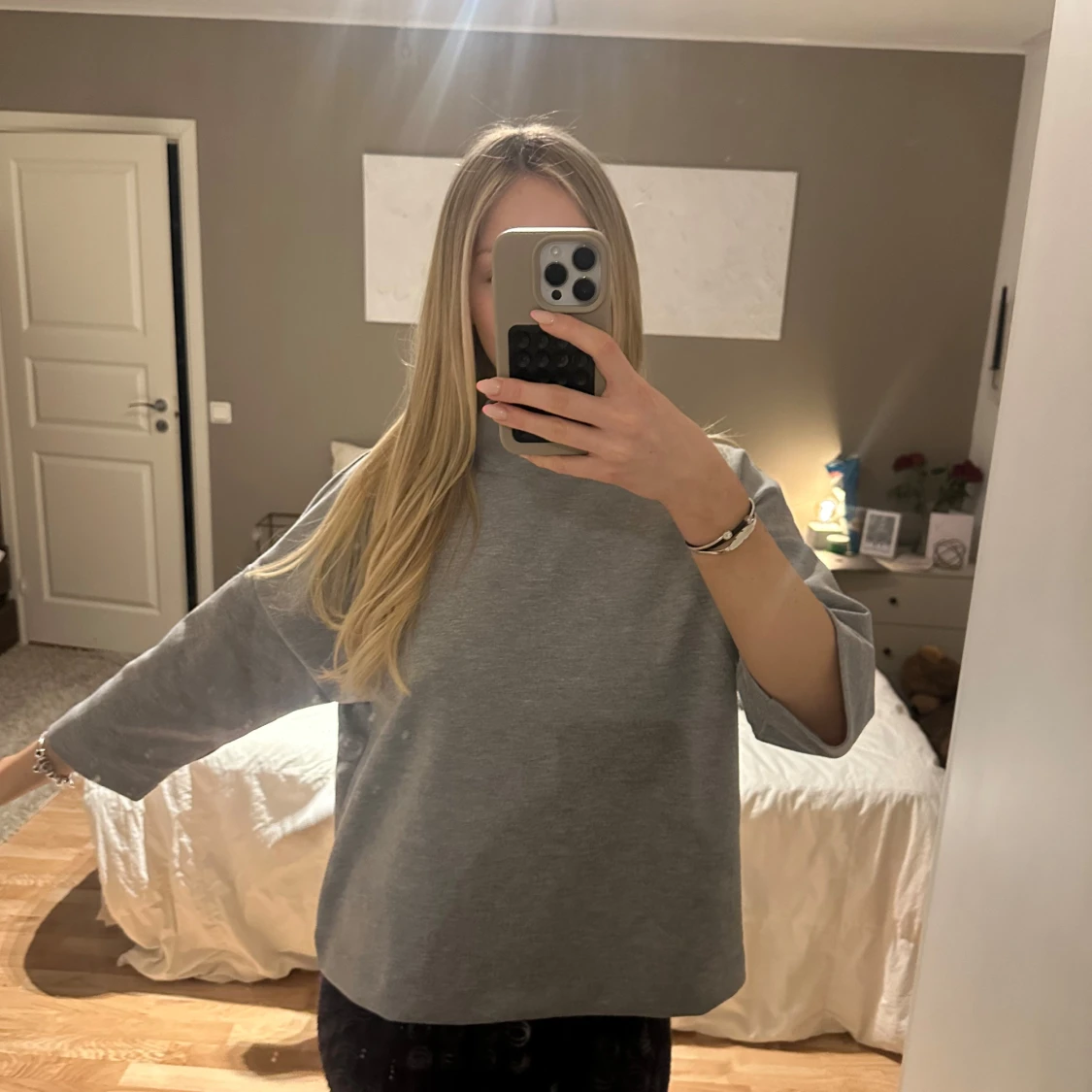 Grå oversized tröja - 2