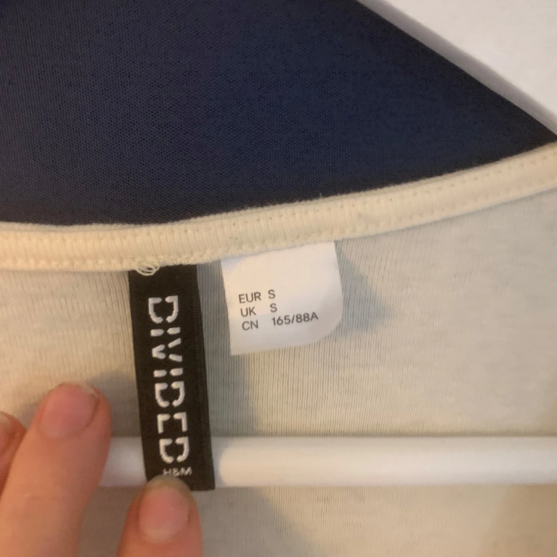 Cremevit kofta från H&M Divided  - 3