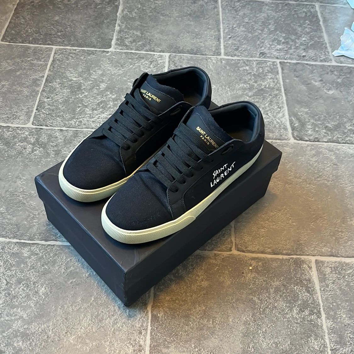 Svarta saint Laurent skor - 2