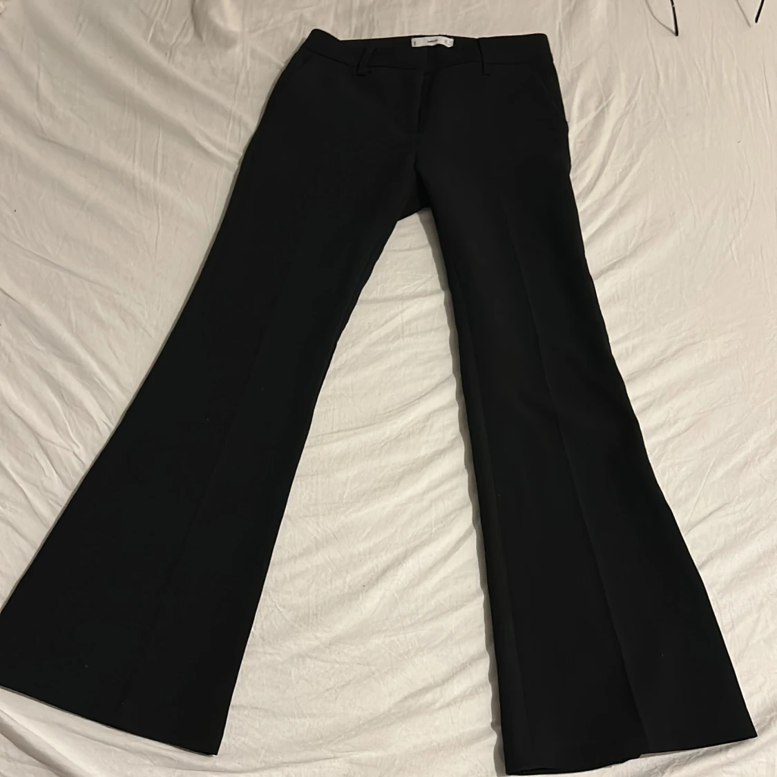 Lågmidjade kostymbyxor  - 1