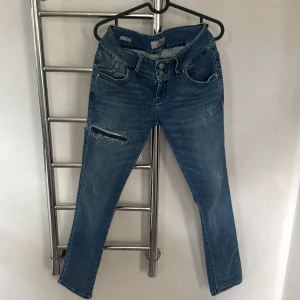 Ltb jeans - Jättesnygga ltb jeans! W 28 och L 30, modellen Molly!