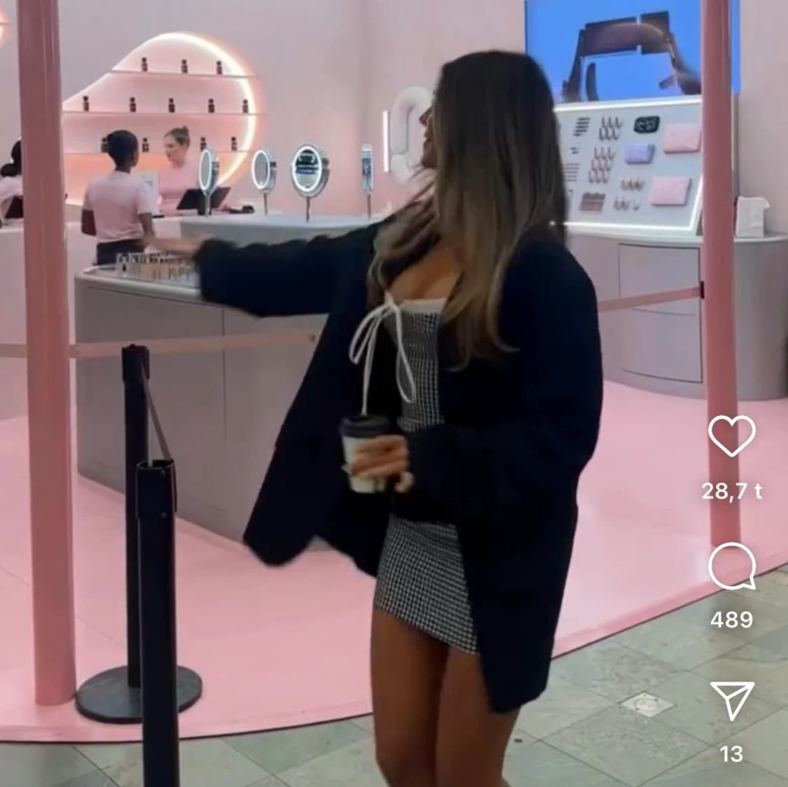 Svartvit rutig klänning - 1