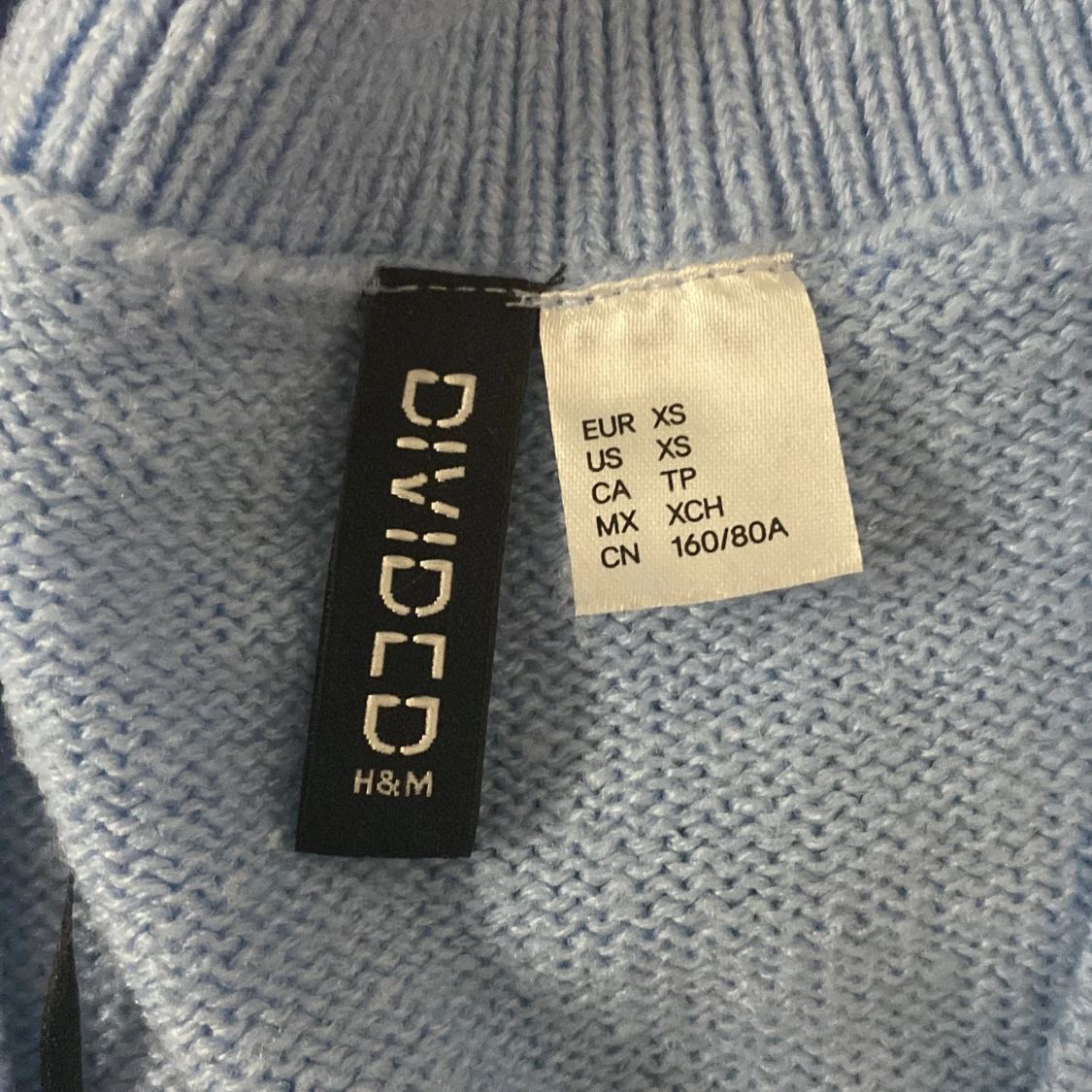 Ljusblå stickad tröja från H&M Divided - 2