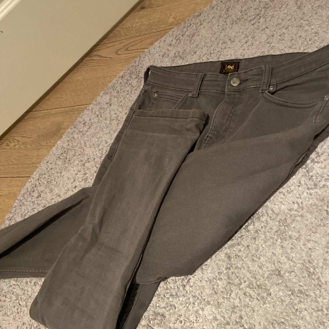 Grå jeans från Lee