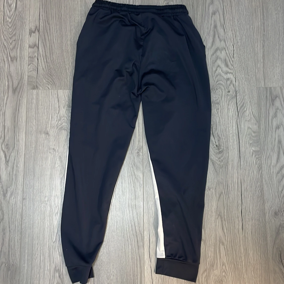 Svarta och vita mjukisar från Nike - 2