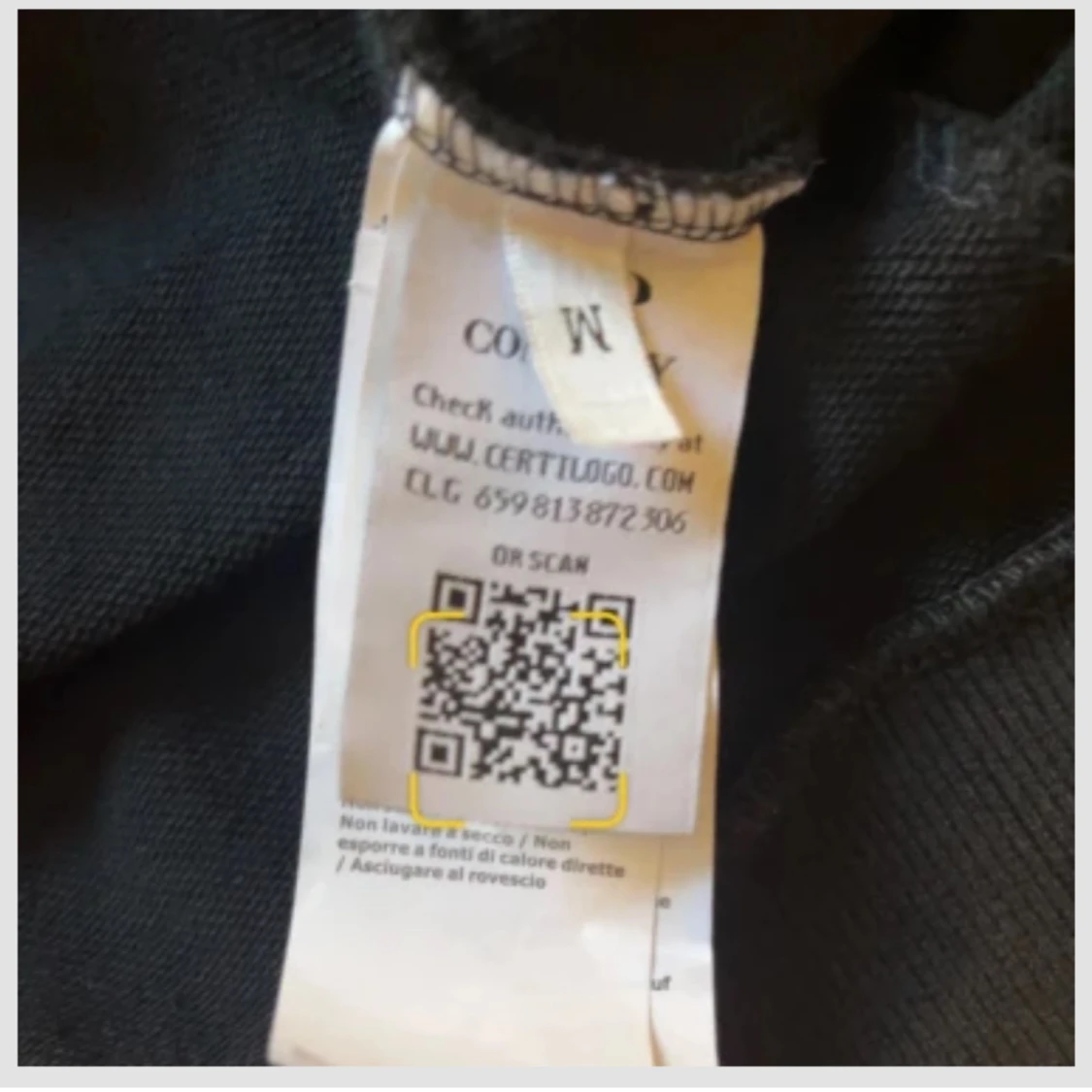 Svart zip hoodie från CP COMPANY - 3