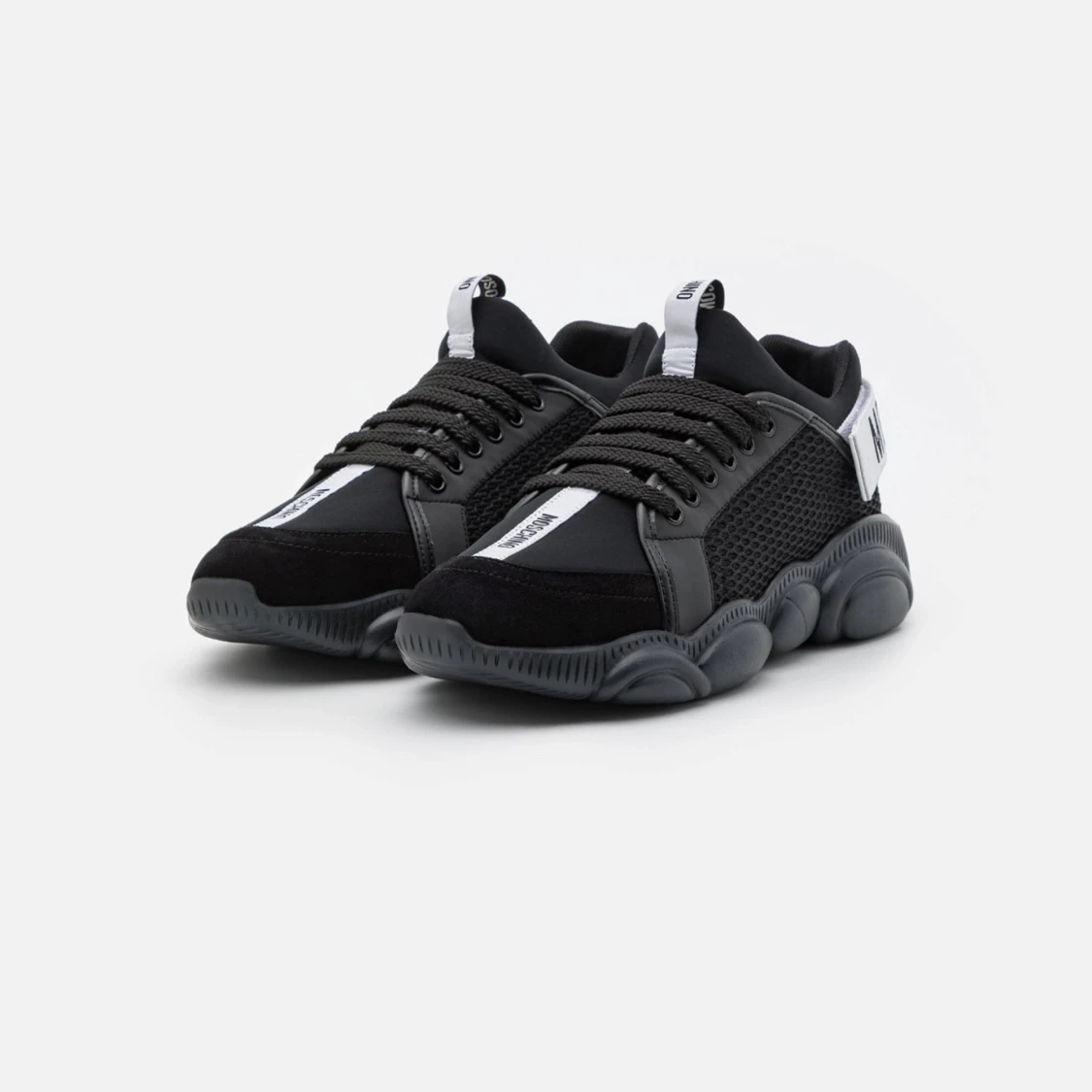 Svarta sneakers från Moschino storlek 42 - 1