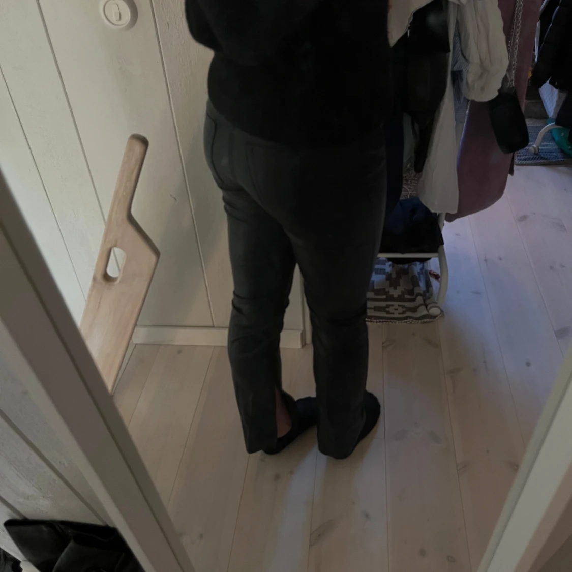 Weekday läderbyxor - 1