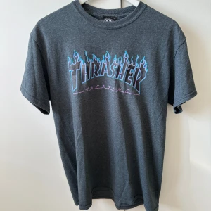 Thrasher T-shirt i bra skick  - Thrasher T-shirt i bra skick stl M