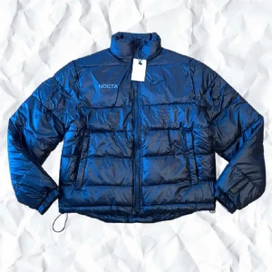 Nike vinterjacka x nocta  - Säljer jackan då jag inte använder den längre. Priset är inte hugget i sten kan sänka mig vid snabb affär 