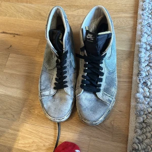 Nike Blazer Mid - 46