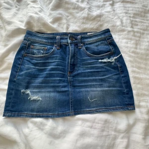 jeanskjol - fin och knappt använd