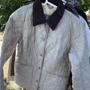 barbour - Nyskick!! Säljes för 450 kr! 