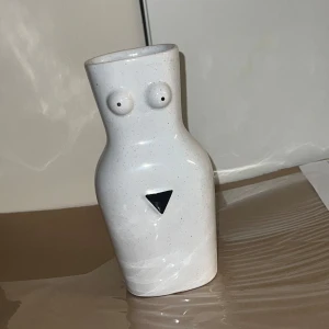 Vas - Vas med kvinnokropps design